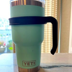 Yeti Rambler. 30 ounce Bottle  with handle.